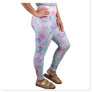 NWT Simply Southern Size Small Salty Dance Turtle Leggings